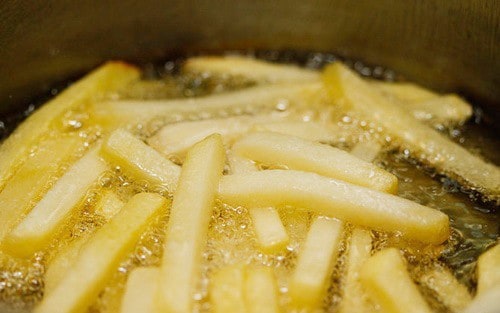 Cách làm khoai tây lắc phô mai