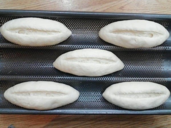 Cách Làm Bánh Mì Việt Nam