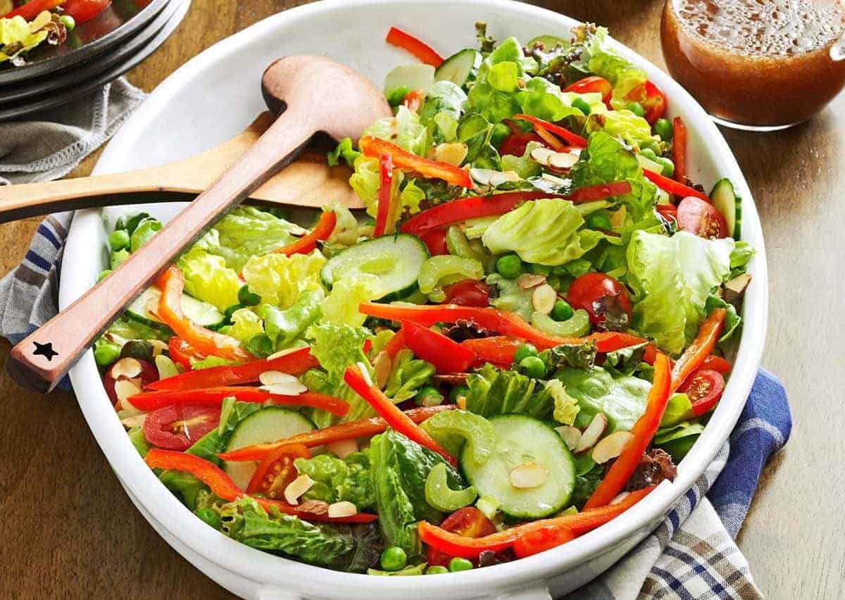 Gợi ý cách làm salad giảm cân với sốt mayonnaise siêu dễ