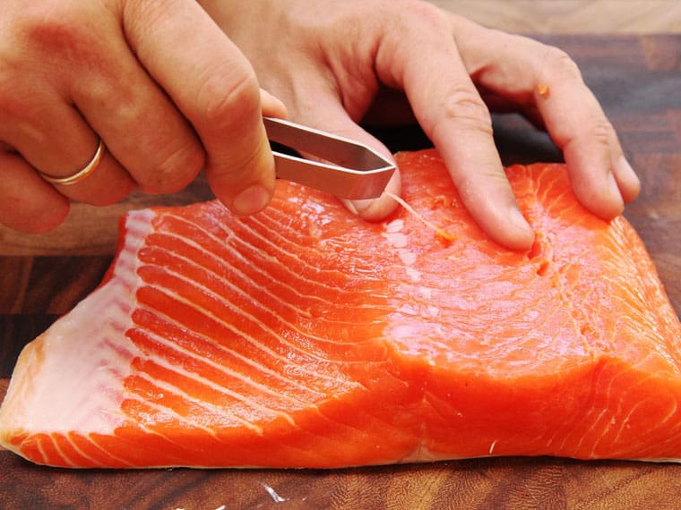 cách làm ruốc cá hồi