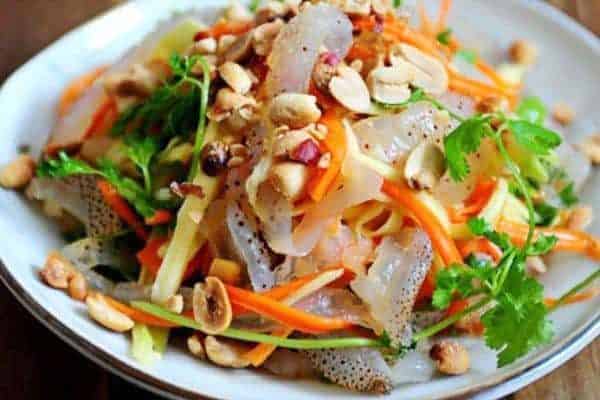 Cách làm nộm sứa tai lợn hấp dẫn thanh mát đổi vị cho cả nhà