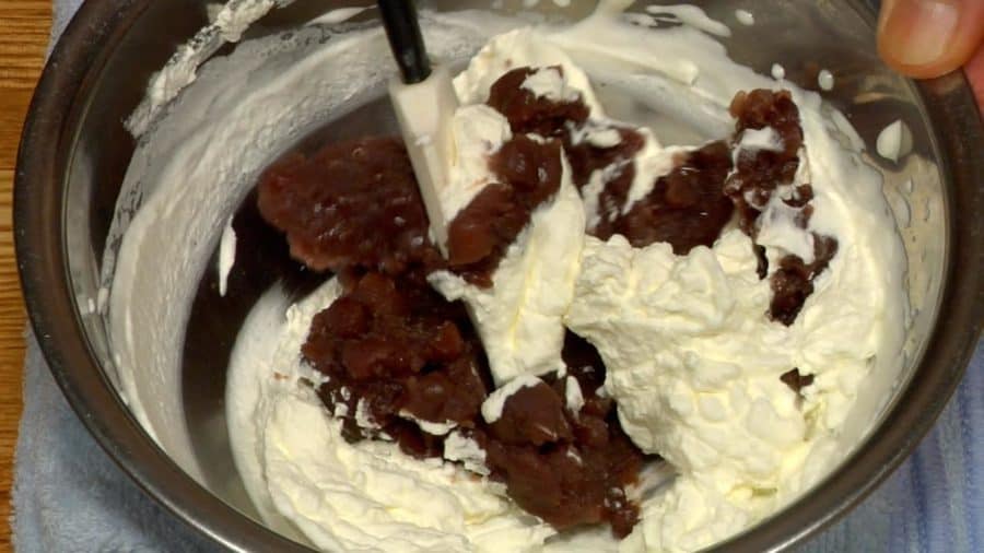 Add The Packaged Red Bean Paste To The Whipped Cream And Gently Mix In With A Rubber Spatula.