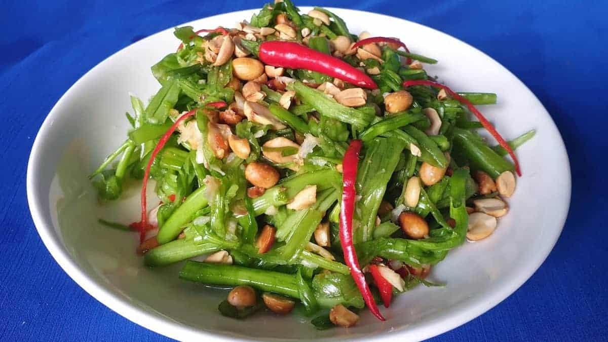 Hướng dẫn cách làm nộm rau muống siêu ngon cực đơn giản 2023