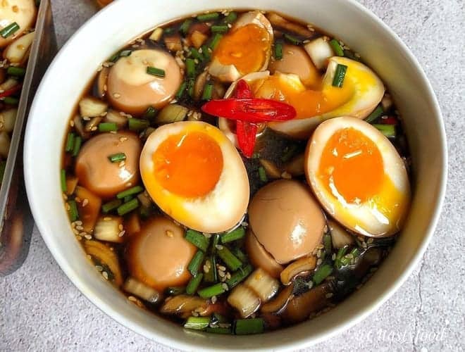 Cách làm món trứng ngâm tương chuẩn vị Hàn Quốc tại nhà, đậm đà mà thơm béo
