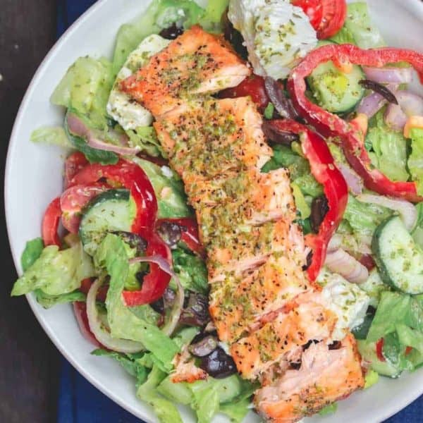 salad cá hồi áp chảo