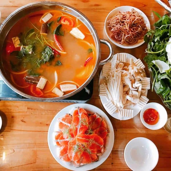 lẩu cá hồi – món ngon